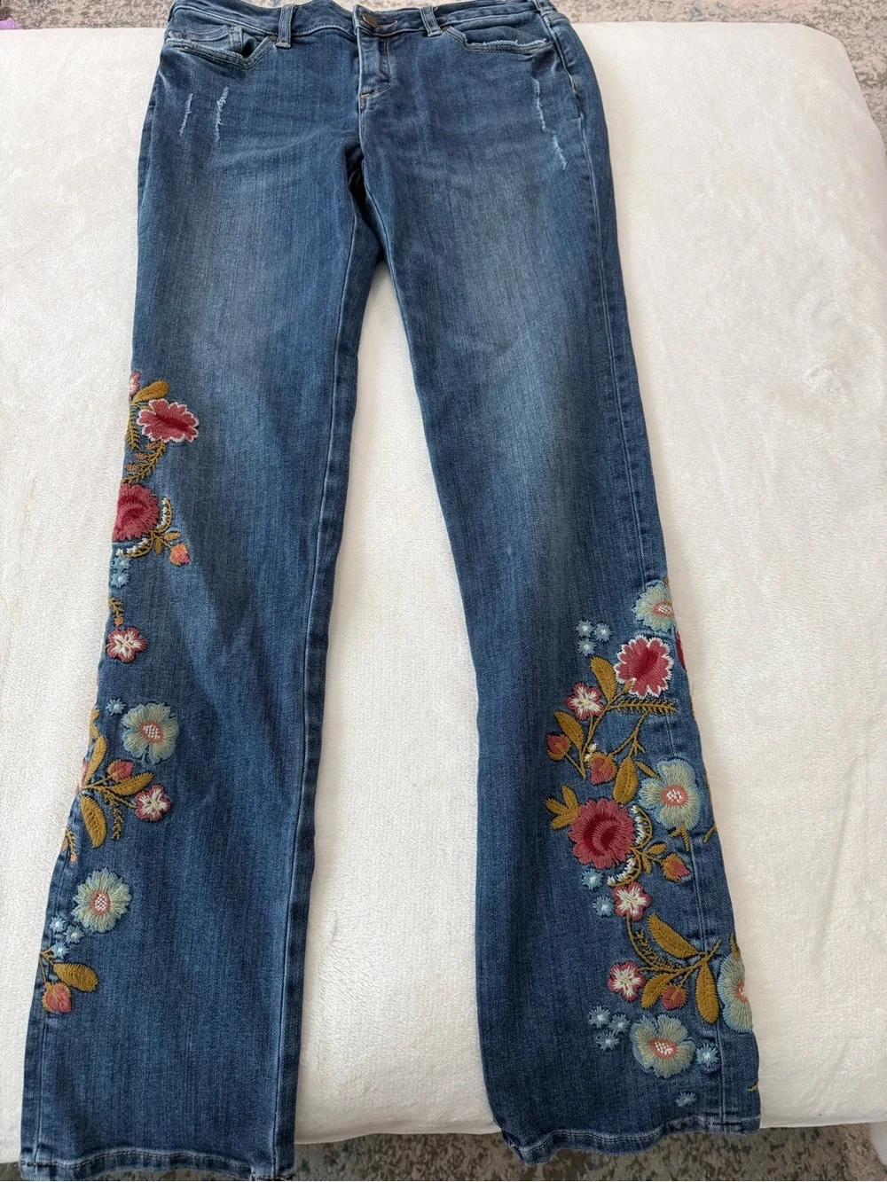 Sundance Magnolia Jeans Womens 27 Blue Floral Embroidered Straight Leg Denim E03 - Picture 1 of 10